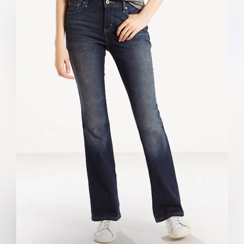 Levi’s Women’s 515 Bootcut Jean